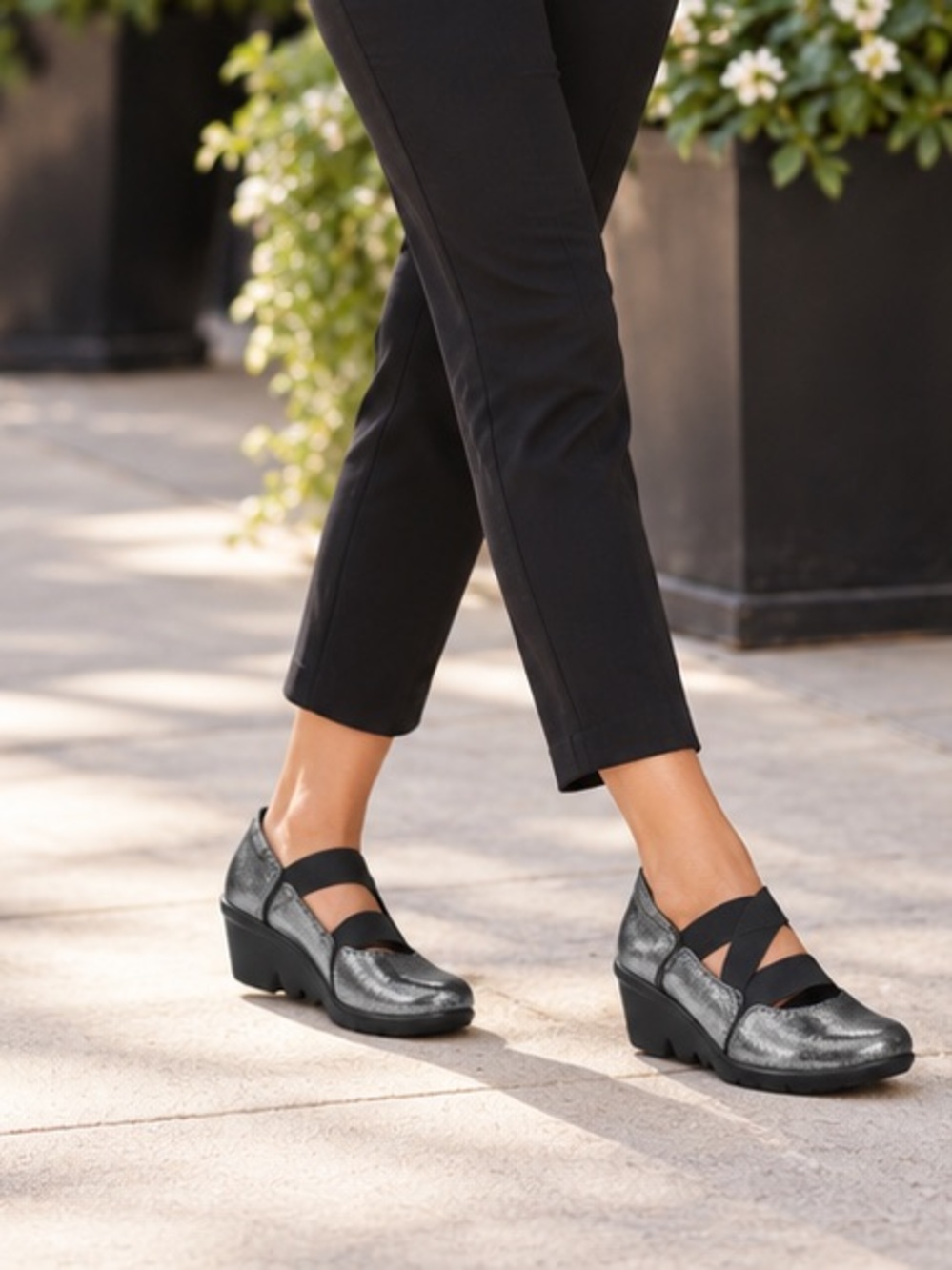 Bernie Mev TW130 Gunmetal Wedge Pumps EU 38 US 7.5-8 NWT